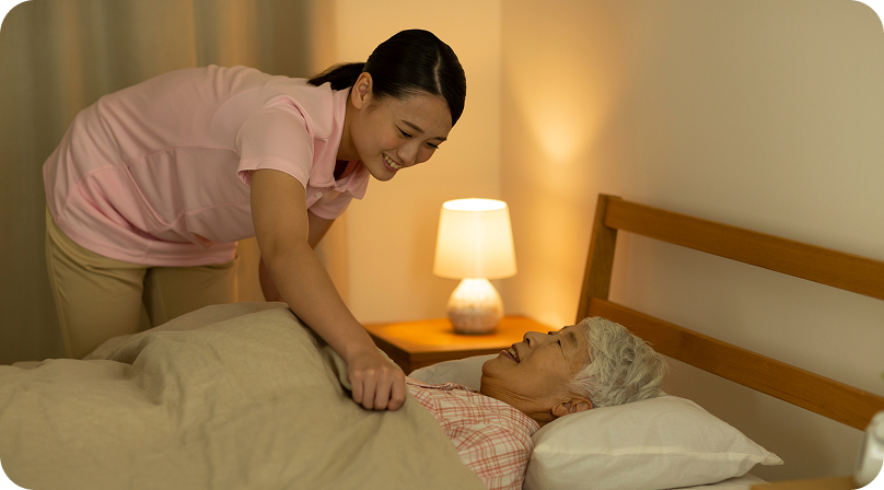 床ずれ予防の体位変換 <br>「では明日またお伺いいたします」